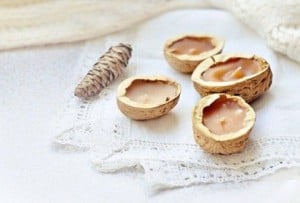 świeczki z orzecha włoskiego, świeczki zrobione własnoręcznie, świeczki zrób to sam, świeczki diy,